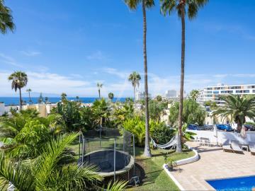 a9e8d7c0-5d66-42b0-b15c-d483bdd18555_original