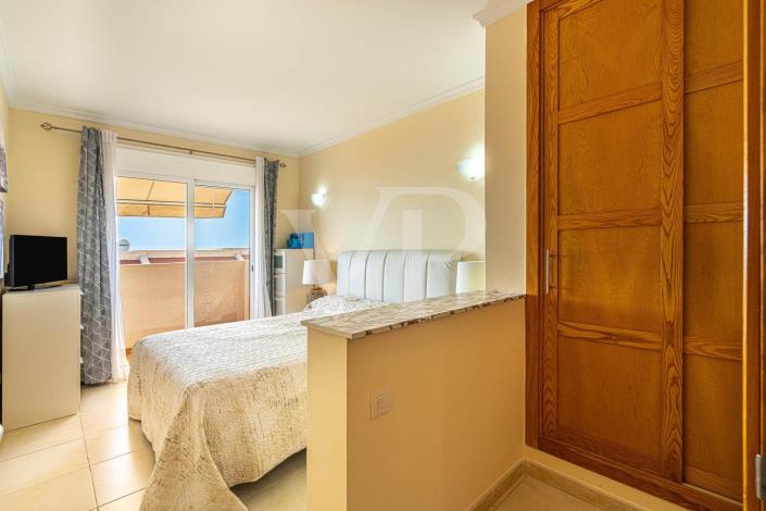 Image No.29-3 Bed Townhouse for sale