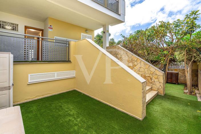 Image No.6-5 Bed Semi-Detached for sale