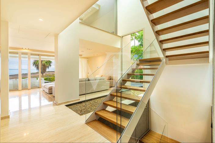 Image No.29-5 Bed Villa for sale