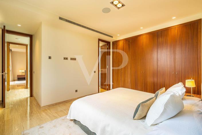 Image No.52-5 Bed Villa for sale