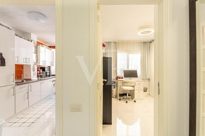 Image No.13-2 Bed Apartment for sale