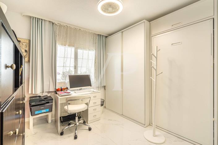 Image No.14-2 Bed Apartment for sale