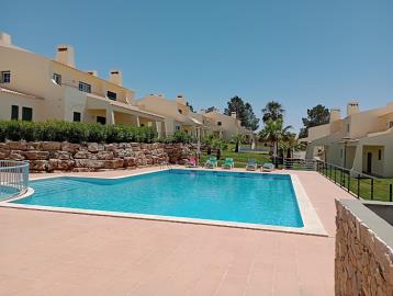 0002a-view-from-poolside