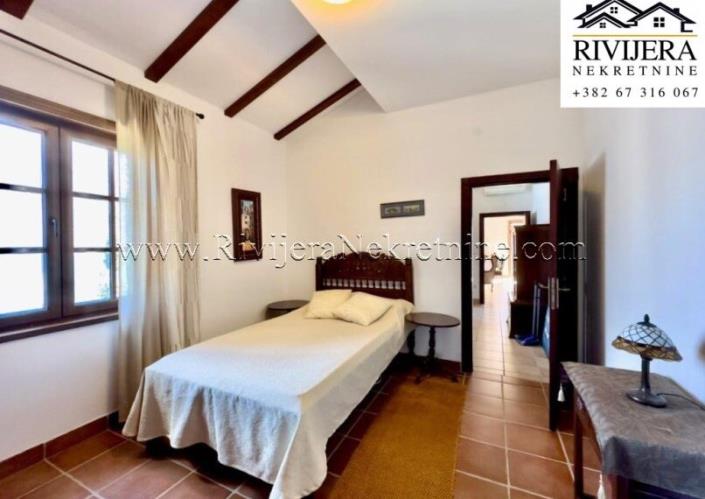 Image No.7-2 Bed Flat for sale