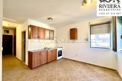 prodaja_sale_stan_Tivat_Rivijera_Nekretnine_oglasi_ads_-3-850x570