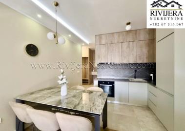 prodaja_sale_stan_Rivijera_Nekretnine_oglasi_Ads_Kotor_Dobrota_stan_2-800x570