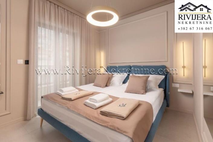 Image No.9-3 Bed Flat for sale