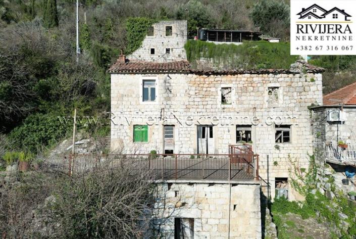 Image No.8-Maison à vendre à Kotor