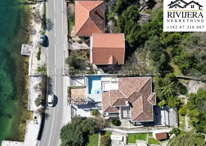 Image No.3-Villa de 5 chambres à vendre à Kotor