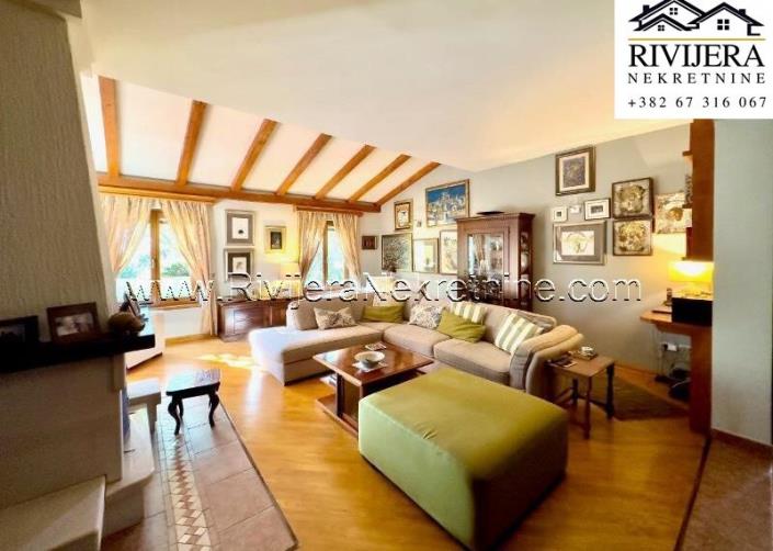 Image No.7-Villa de 4 chambres à vendre à Kotor