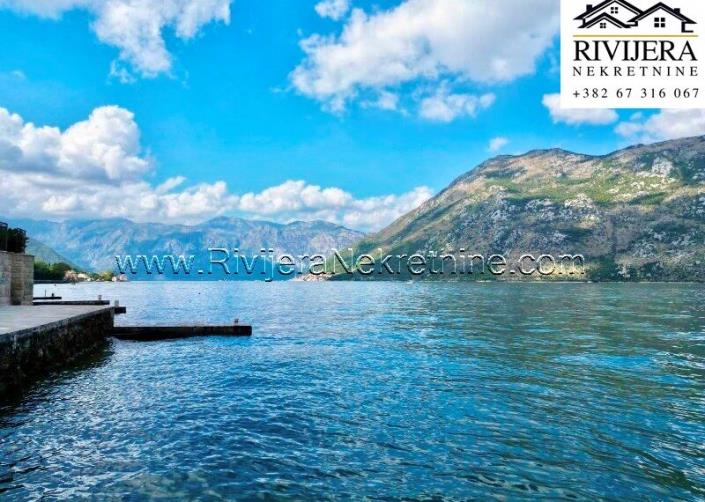 Image No.2-Maison de 2 chambres à vendre à Kotor