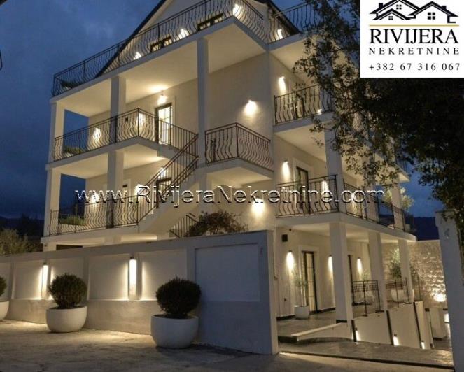 Image No.7-Villa de 8 chambres à vendre à Tivat