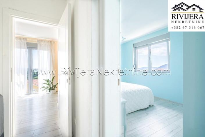 Image No.10-3 Bed Flat for sale