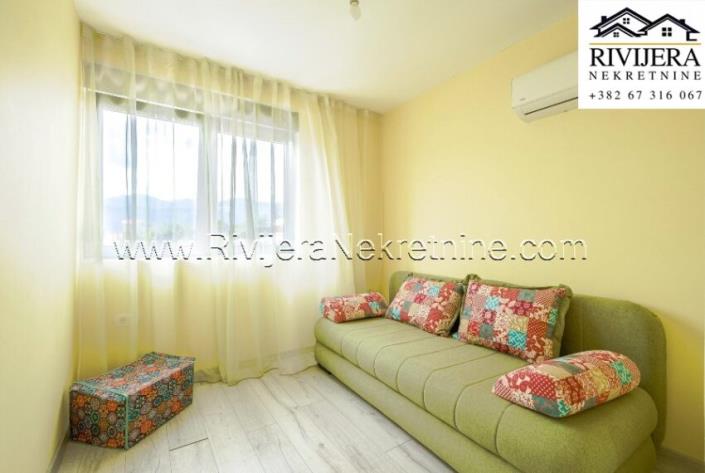 Image No.15-3 Bed Flat for sale