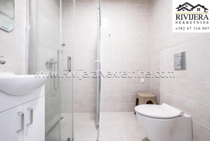 Image No.16-3 Bed Flat for sale