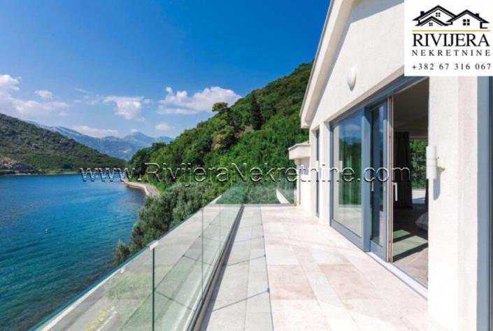 Image No.12-Villa de 6 chambres à vendre à Tivat