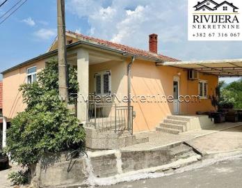 1 - Tivat, House