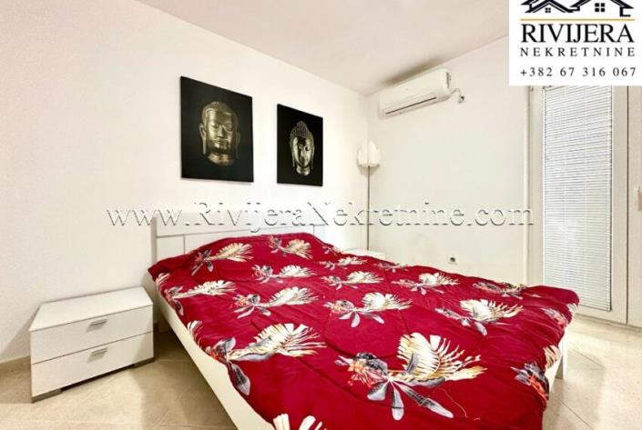 Image No.8-1 Bed Flat for sale