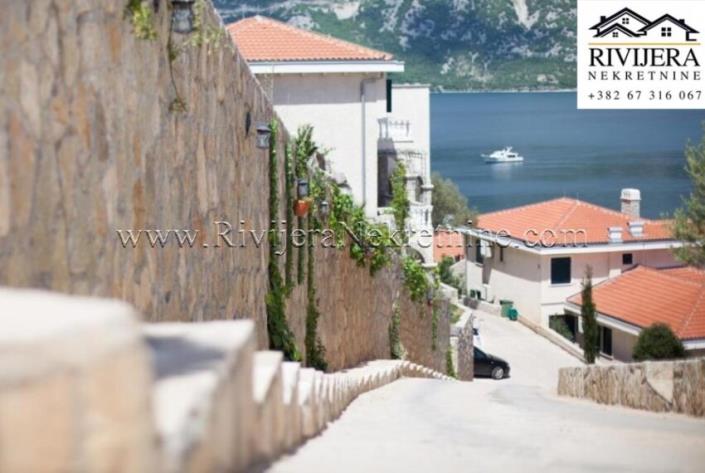 Image No.3-Appartement de 2 chambres à vendre à Kotor