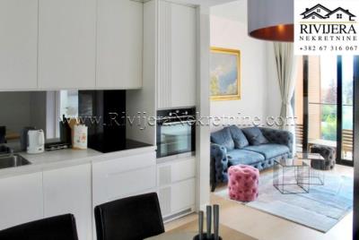 prodaja_sale_Tivat_BokaBay_rivijera_Nekretnine_ads_oglasi_stan_-6-850x570