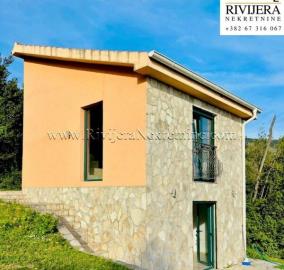 fa198fac-9eaf-4ff8-8da7-13c70a39530d-600x570