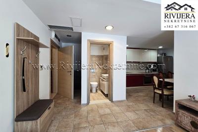 Stan_Rivijera_Nekretnien_Kotor-1