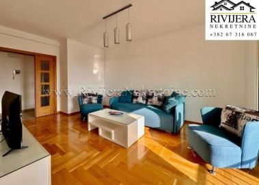 prodaja_Sale_Rivijera_Nekretnine_oglasi_Ads_Tivat_stan_apartment_Porto_Montenegro-1-800x570