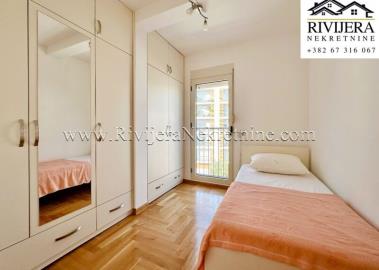 prodaja_Sale_Rivijera_Nekretnine_oglasi_Ads_Tivat_stan_apartment_Porto_Montenegro-4-800x570