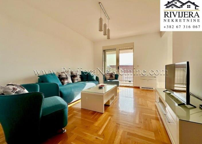 Image No.9-3 Bed Flat for sale