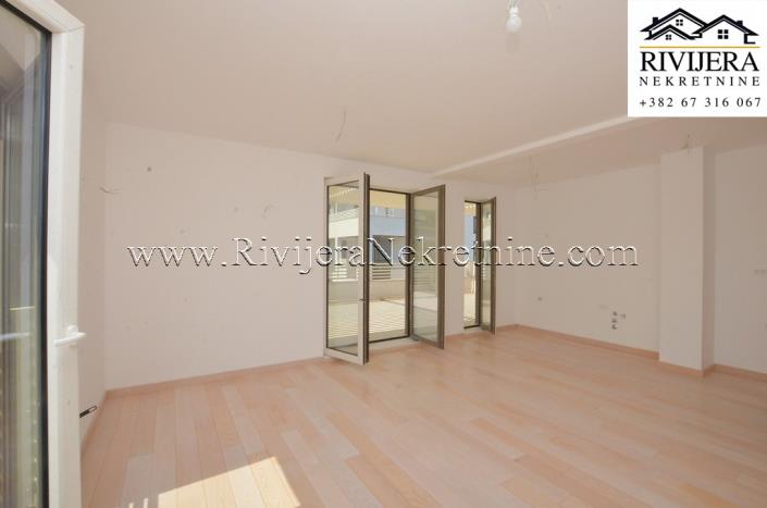 Image No.4-Appartement de 2 chambres à vendre à Igalo