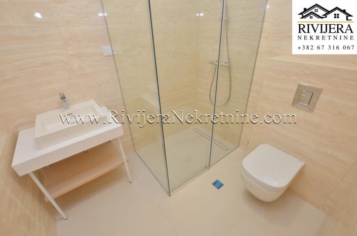 Image No.12-Appartement de 2 chambres à vendre à Igalo