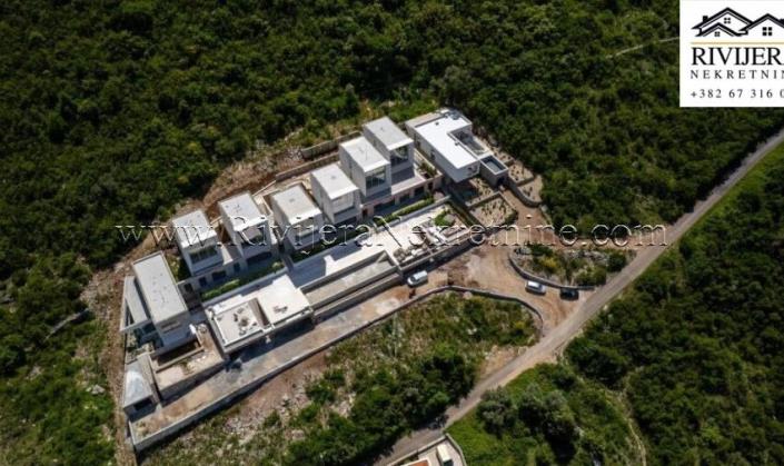 Image No.2-5 Bed Villa for sale