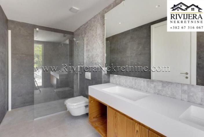 Image No.11-5 Bed Villa for sale