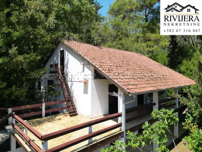 Image No.2-Maison de 4 chambres à vendre à Herceg Novi