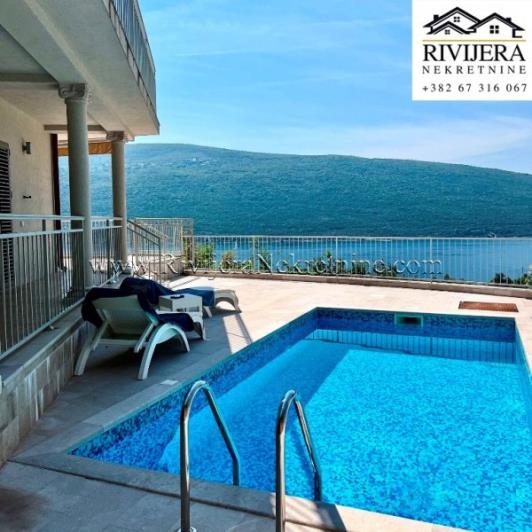 Image No.11-Maison de 4 chambres à vendre à Kumbor