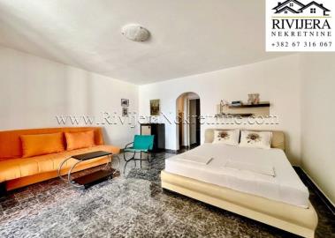 prodaja_Sale_Rivijera_Nekretnine_oglasi_Ads_Krasici_Tivat_-4-800x570