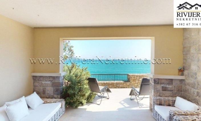 Image No.2-Appartement de 2 chambres à vendre à Herceg Novi