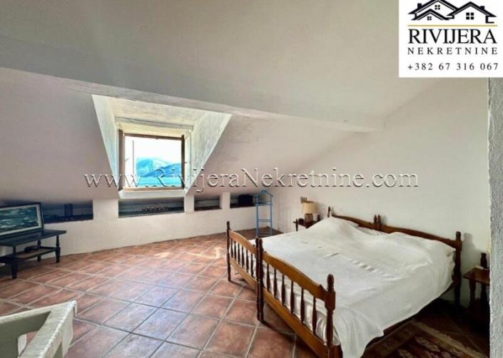 Image No.6-2 Bed Flat for sale