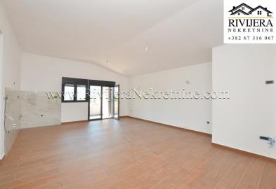 prodaja_Sale_Rivijera_Nekretnine_oglasi_Ad_Ads_Igalo_Herceg_Novi_stan_Apartments_--17-