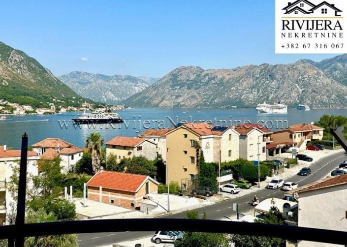 Image No.10-3 Bed Flat for sale