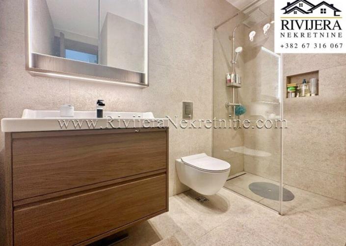 Image No.10-3 Bed Flat for sale