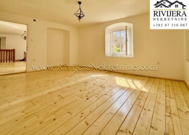 prodaja_prodaza_Sale_Rivijera_nekretnine_oglasi_oglas_Ad_ads_Kotor_Old_Town_Kotor_Bay_-8-800x570