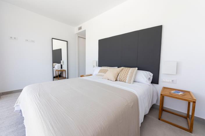 Image No.38-3 Bed Villa / Detached for sale