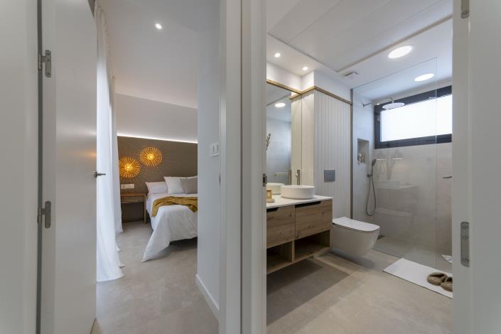 Image No.20-3 Bed Villa / Detached for sale