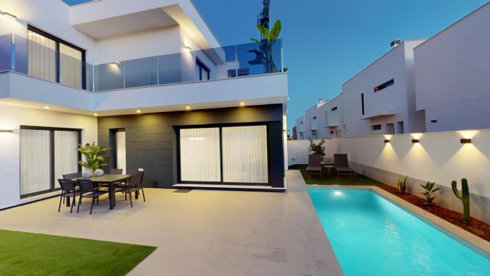 Image No.17-3 Bed Villa / Detached for sale