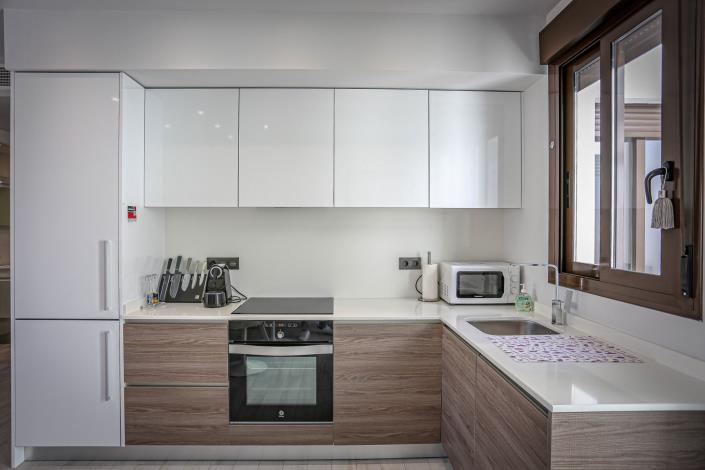 Image No.9-2 Bed Apartment for sale