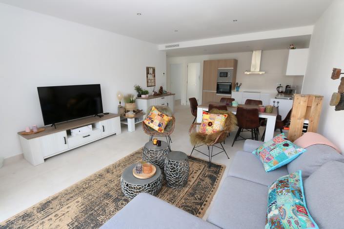 Image No.10-3 Bed Apartment for sale