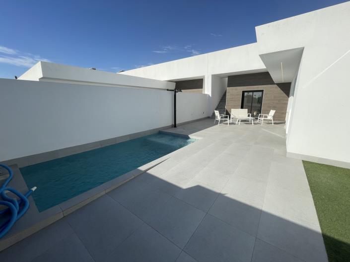 Image No.2-2 Bed Villa for sale