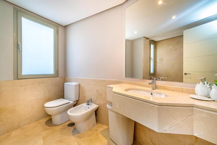 Image No.16-3 Bed Apartment for sale